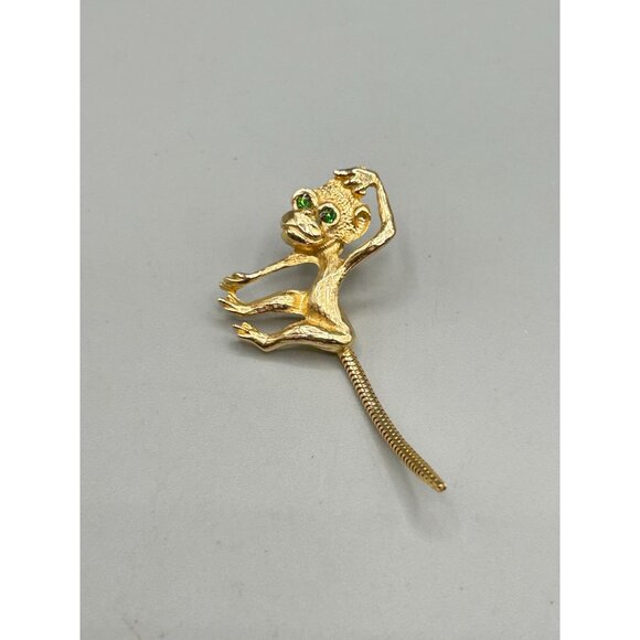 Vintage Gold Tone Monkey Brooch with Green Rhinestone Eyes & Movable Tail - Picture 3 of 5